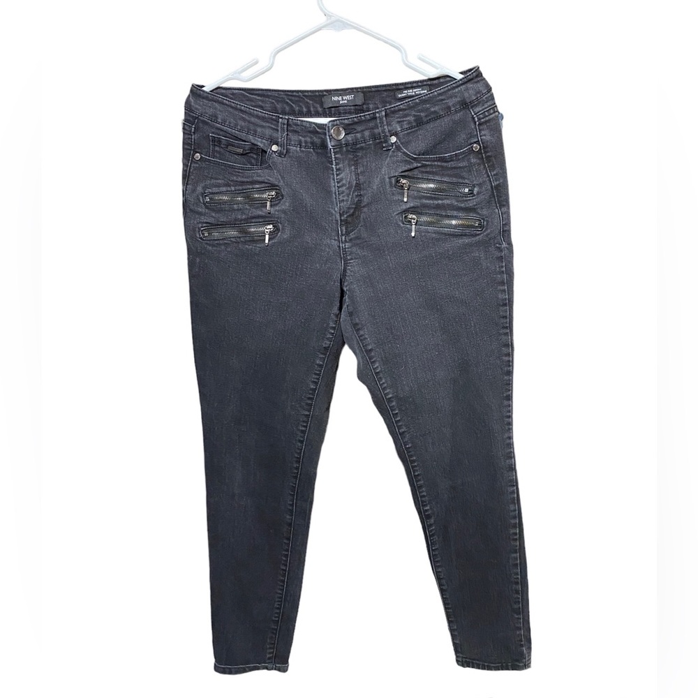 94. Nine West mid rise super comfy&soft skinny jeans size 8